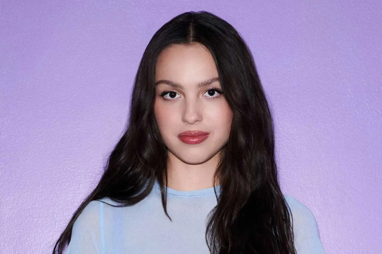 Biodata Olivia Rodrigo: Penyanyi Amerika Lahir 2003